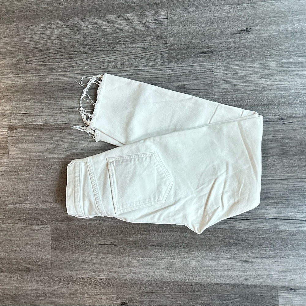 Agolde Riley Raw Hem Cropped Jeans - Picture 5 of 8